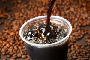 Pati geriausia kava karštai dienai – ir miegus išblaškys, ir atgaivins