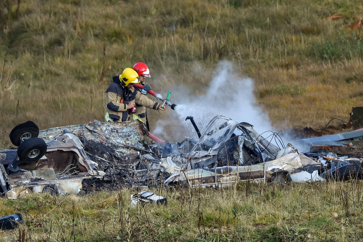 Sudužęs sraigtasparnis buvo aptiktas maždaug už 460 m į pietus nuo festivalio vietos.