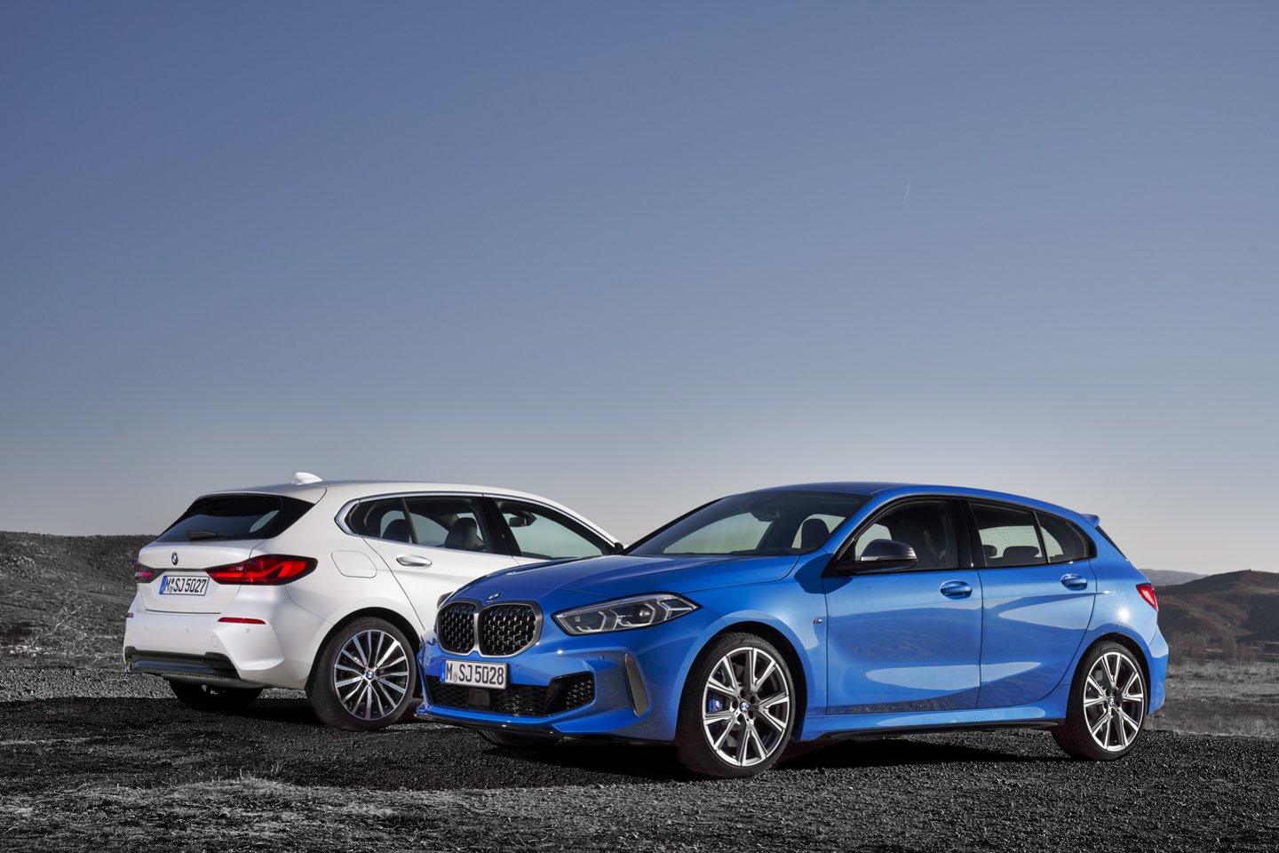  1 serijos BMW nuo šiol bus varomas priekiniais arba visais keturiais ratais.<br> Gamintojo nuotr.