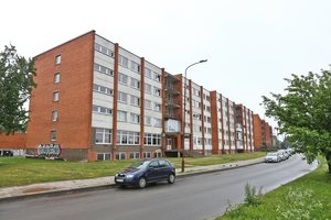 Šiaulių valdžia atsitraukia: dėstytojams nebepirš benamių