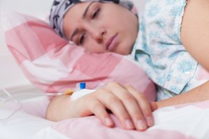 Skambina pavojaus varpais: onkologinių ligų vaistų prieinamumui iškilo grėsmė