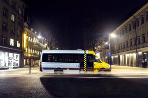 Kaune nebeliks maršrutinių taksi