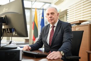 Ambasadorius R. Motuzas grįžta dirbti į Maskvą