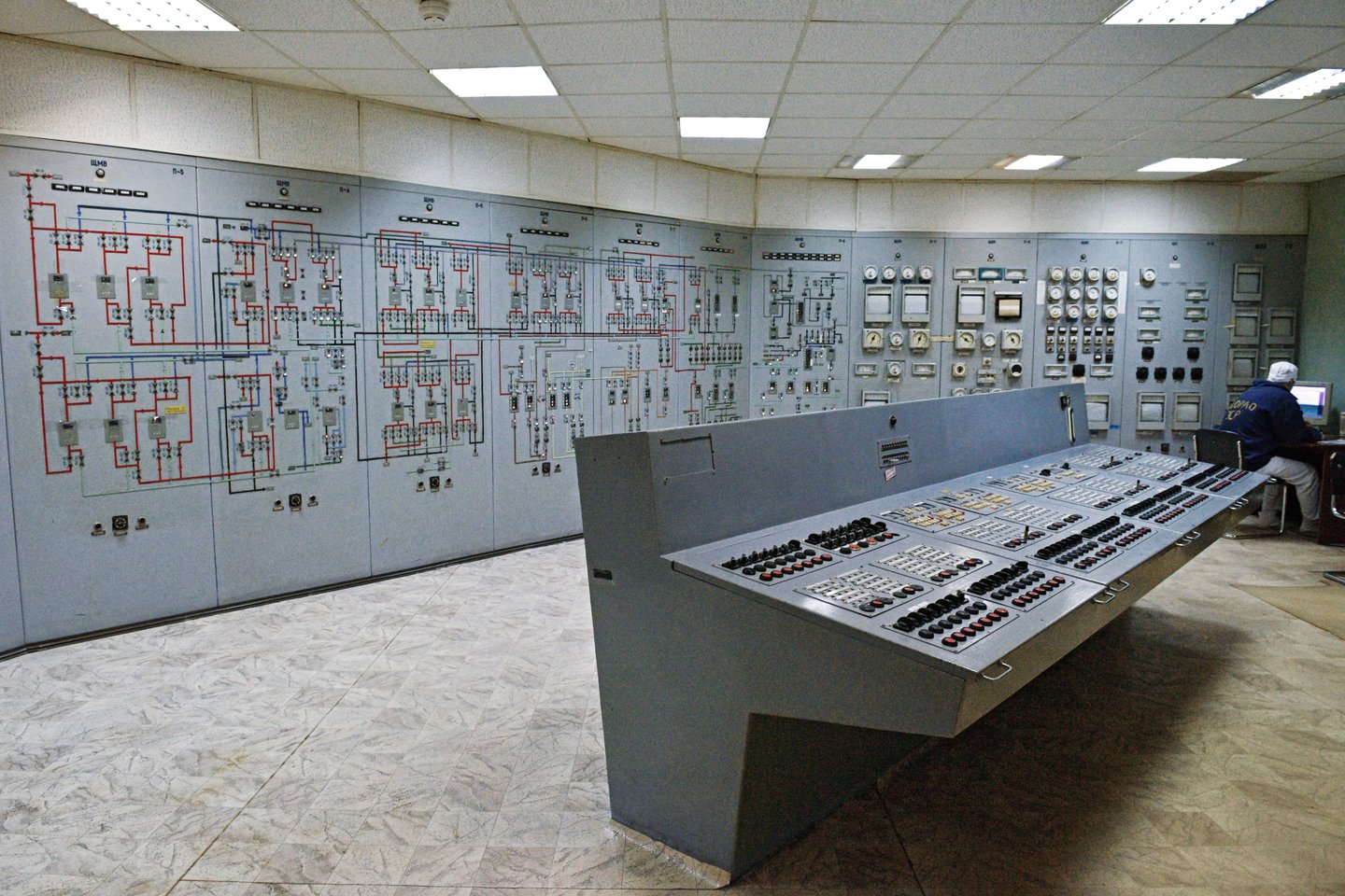  Pasirodžius Jungtinių Valstijų televizijos HBO miniserialui apie Černobylio branduolinę katastrofą, turistų skaičius Černobylio elektrinės zonoje šiemet, palyginus su praėjusiais metais, gali išaugti dvigubai, trečiadienį pareiškė kelionių agentūros „Chornobyl Tour“ ir kelionių po Černobylį organizatorių asociacijos direktorius Jaroslavas Emeljanenka.<br> Sputnik/Scanpix nuotr.