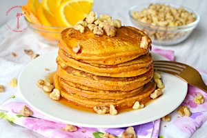 Tegu savaitgalis prasideda saldžiai: pasakiškai skanūs morkų blyneliai 