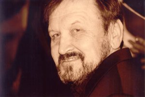 Mirė poetas, prozininkas, dramaturgas Juozas Marcinkevičius