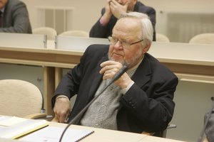 Buvusiam VDU rektoriui A. A. Avižieniui siūloma suteikti Kauno garbės piliečio vardą