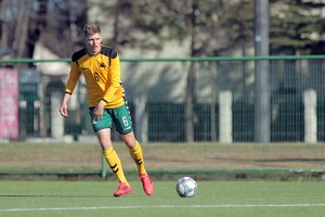 E. Jankausko pėdomis „Benfica“ klube sekantis V. Armalas džiaugiasi pirmuoju etapu