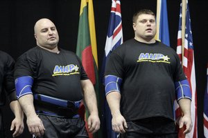 Europos galiūnų taurės varžybose pajėgiausi buvo Lietuvos veteranai Ž. Savickas ir V. Blekaitis