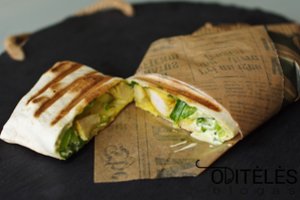 Kebabai su mėsa ir gaiviu padažu patiks tiek mažiems, tiek dideliems