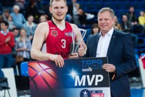 „Šiaulių“ gretose – NKL čempionas ir naudingiausias žaidėjas Aurimas Urbonas