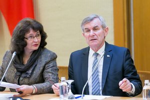 R. Baškienė, būdama V. Pranckiečio vietoje, trauktųsi iš Seimo pirmininko pareigų