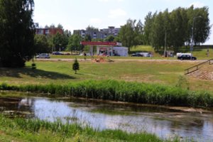 Marijampolės degalinėje kilo gaisras: nukentėjo automobilio keleivis