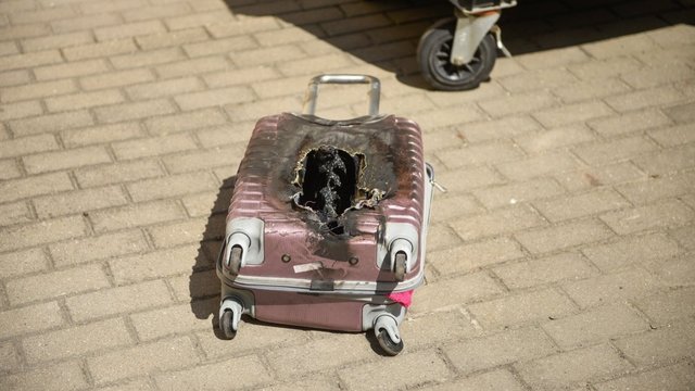 Vilniuje nugriaudėjo sprogimas: apdegė lagaminas, žmonės nenukentėjo
