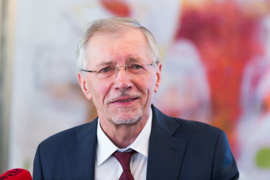 Gediminas Kirkilas. Svarbiausia – socialinė politika, o pirmiausia – vaikai