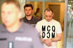 Kauno bandito smurtas prieš draugę kelia šiurpą: smūgiai į galvą, spyriai, patyčios, laistymas alumi