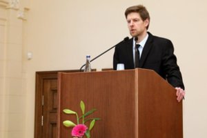 Neįtikėtinos ir išskirtinės kvantinės fizikos reakcijos