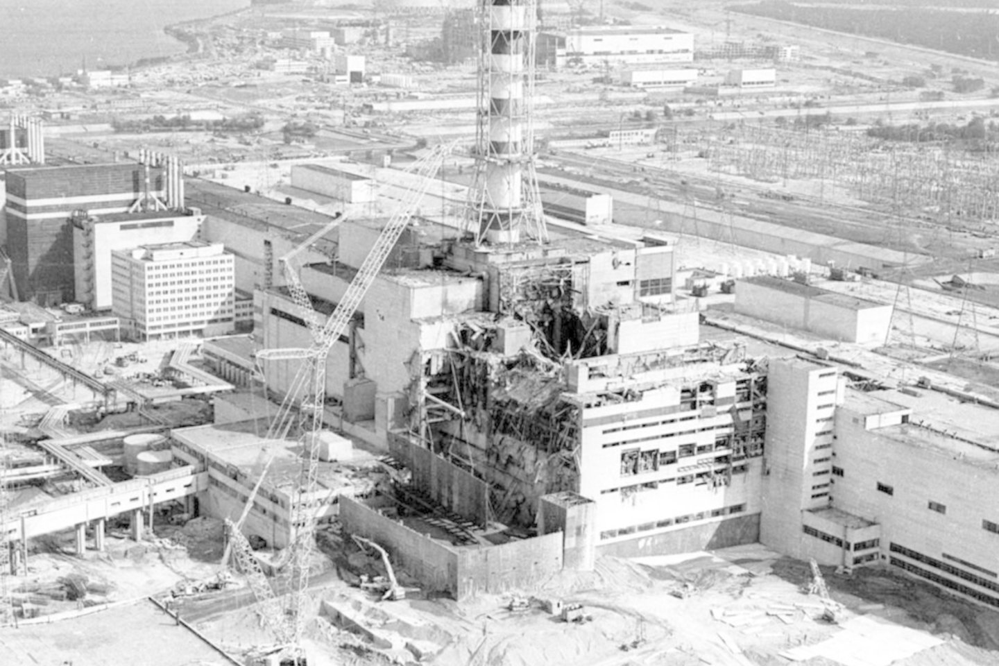 BBC žurnalistai  pasikalbėjo su O.Breusu apie tai, kas vyko tomis nelemtomis dienomis ir kiek tiesos apie Černobylio tragediją naujajame HBO seriale.<br>Ukrainos naujienų agentrūros nuotr.