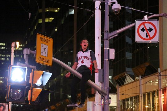 Torontas ir Kanada šėlsta – „Raptors“ pirmą kartą istorijoje tapo NBA čempione<br> Scanpix.com nuotr.