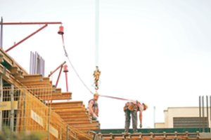 Ukrainiečiai suka į Vokietiją – dreba ne tik Lietuva