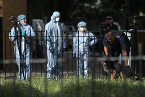 Kruvinoji naktis sukrėtė Londoną: sostinėje auga smurto banga