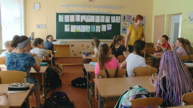 Mokiniams dūstant per karščius, A. Monkevičius prakalbo apie padarytas klaidas