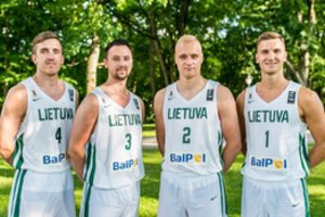 Lietuvos trijulių krepšinio rinktinė išvyko į pasaulio čempionatą