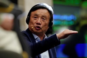 „Huawei“ 2019–2020 metais sumažins produkciją 30 mlrd. JAV dolerių