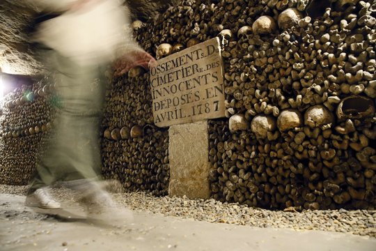 Kodėl Paryžiaus tuneliuose slypi šeši milijonai skeletų?