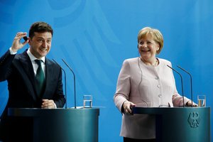 A. Merkel: „Sankcijos Rusijai galios tol, kol Krymas nebus sugrąžintas Ukrainai“