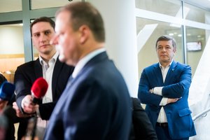 Sumaištį išgyvenantys valstiečiai turi vieną šansą išsilaikyti, tik neseniai prieš jį kovojo