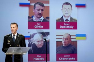 Nyderlandai pareiškė kaltinimus keturiems MH17 katastrofos kaltininkams