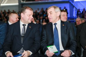 S. Skvernelis tvirtina, kad V. Pranckiečio sutikimo trauktis iš posto prieš derybas negirdėjo