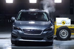 Svarbioje apklausoje už saugumą vairuotojai geriausiai įvertino „Subaru“