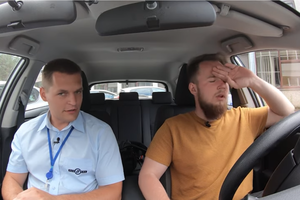 Humoristo Manto Bartuševičiaus nuotykiai „Regitroje“: per klaidą iš naujo laikė vairavimo egzaminą