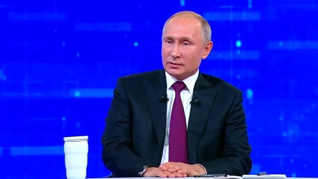 Vladimiro Putino klausimų-atsakymų sesijoje – kirtis Ukrainos prezidentui