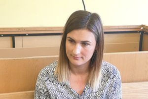 Teisme aiškinasi buvusi policininkė iki šiol nepripažįsta kaltės