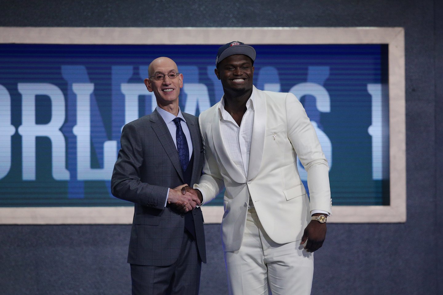 Zionas Williamsonas pakviestas pirmuoju 2019 metų NBA naujokų biržos šaukimu.<br> Scanpix nuotr.