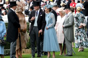 Catherine Middleton kūno kalba pakurstė kalbas apie nėštumą 