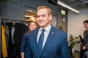 Pareigūnų profsąjunga G. Nausėdos ir partijų prašo naujoje Vyriausybėje pakeisti E. Misiūną