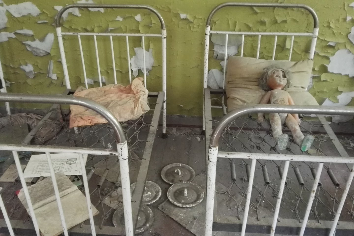  Vaizdai iš Černobylio zonos. Po reaktoriaus sprogimo į šį darželį vaikai ėjo dar keturias dinas.<br> E.Grižibauskienės nuotr.