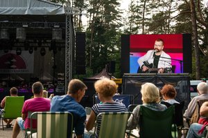 Ruoškit gitaras ir palapines, festivalis „Purpurinis vakaras“ jau suplanuotas