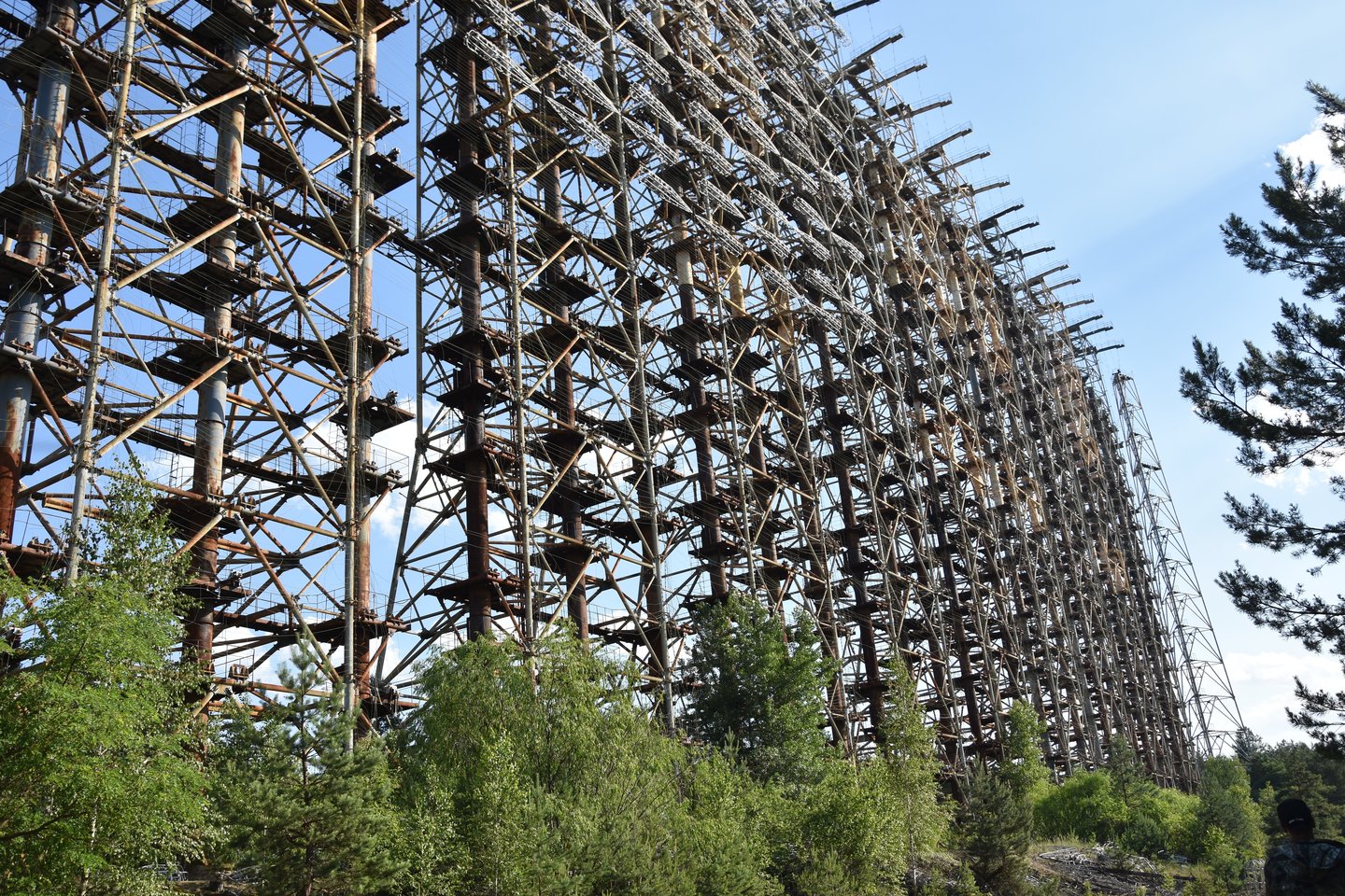 Vaizdai iš Černobylio. Polesės pelkių ir pušynų tankmėje rusai sukonstravo 10 MW (megavatų) galios metalinį žvėrį.<br> E.Grižibauskienės nuotr