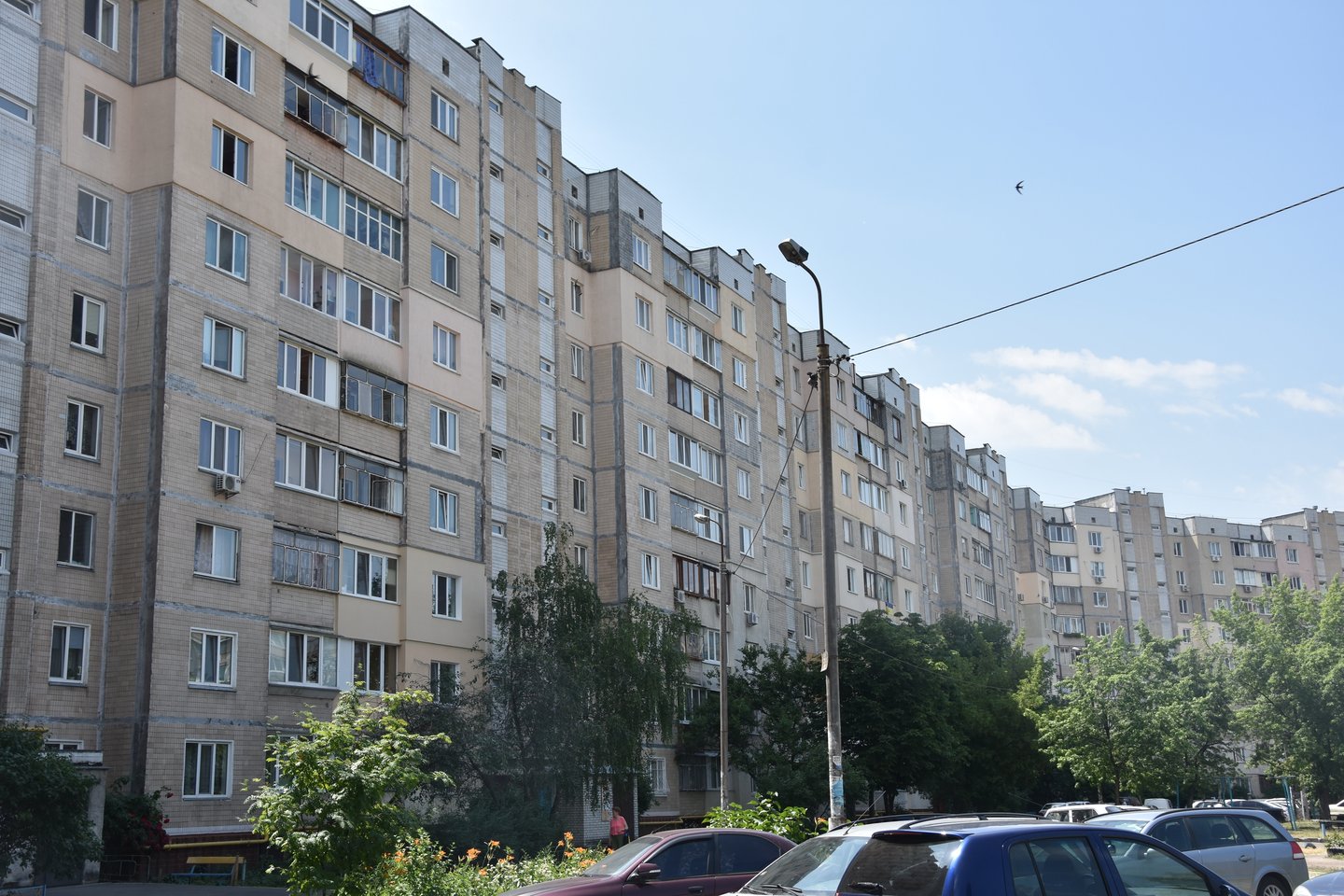 500 butų namas Kijeve. Čia gyvena iš Černobylio, Pripetės evakuoti žmonės, likvidatorių šeimos.<br> E.Grižibauskienės nuotr