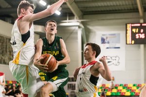 Lietuvos penkiolikmečių rinktinė pateko į turnyro finalą