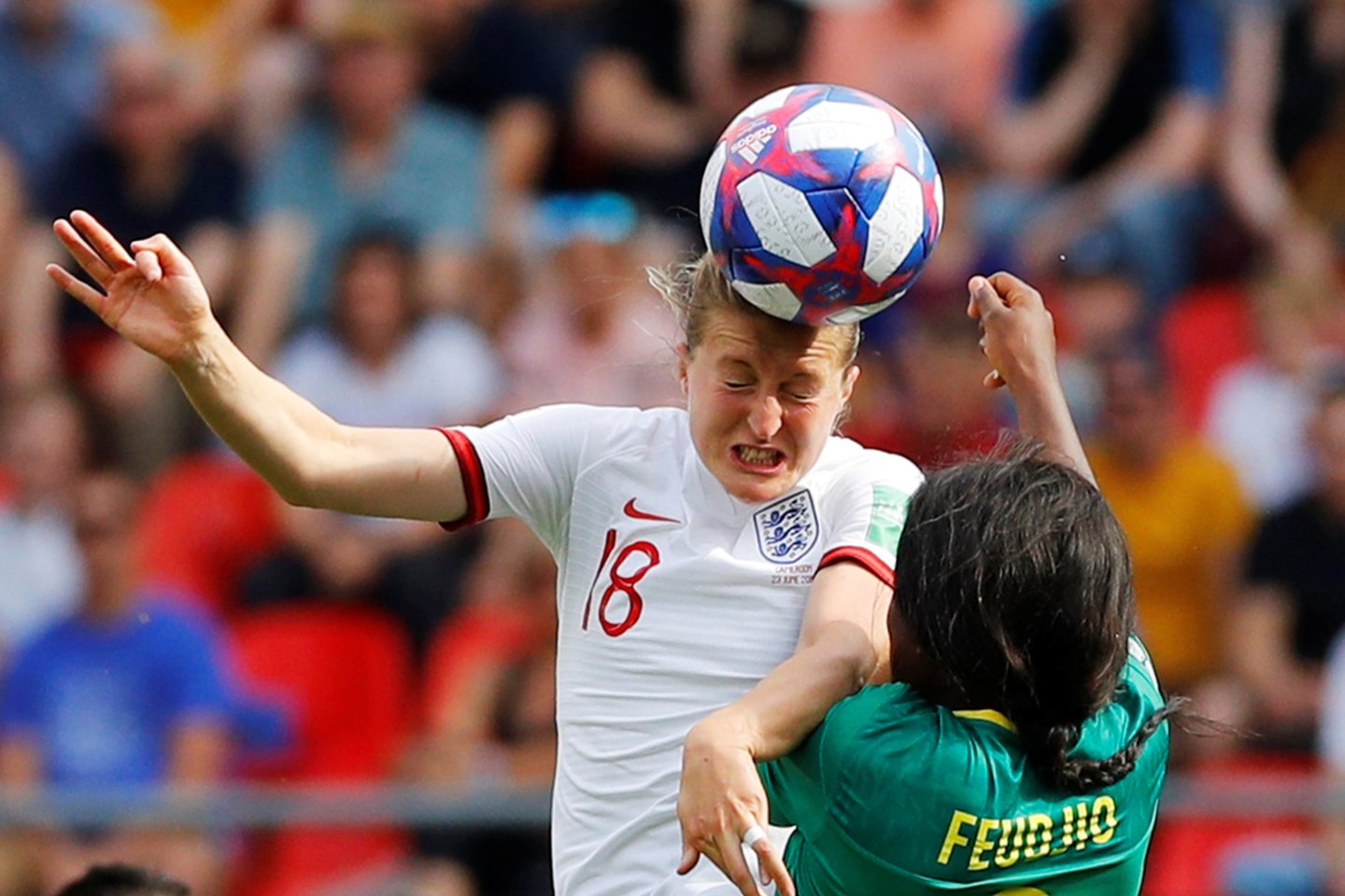  Anglija aštuntfinalyje eliminavo Kamerūną.<br> AFP/Reuters/Scanpix nuotr.