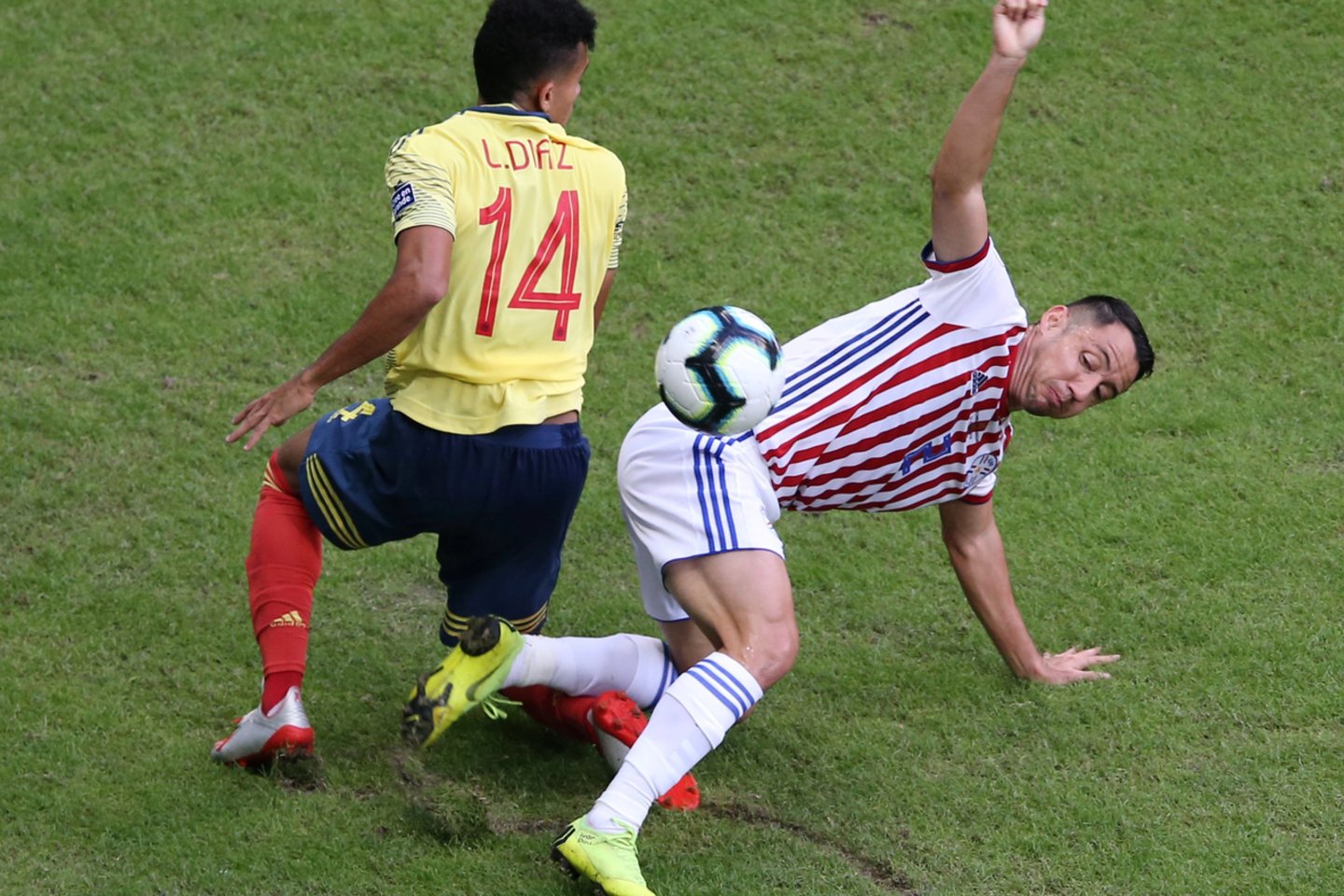  Kolumbija – Paragvajus.<br> AFP/Reuters/Scanpix nuotr.