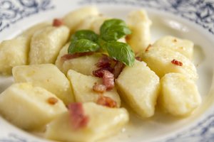 Vakarienė už kelis eurus: lengva, paprasta, sotu ir gardu