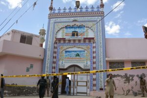 Pakistane talibams atakavus policijos nuovadą žuvo pareigūnas
