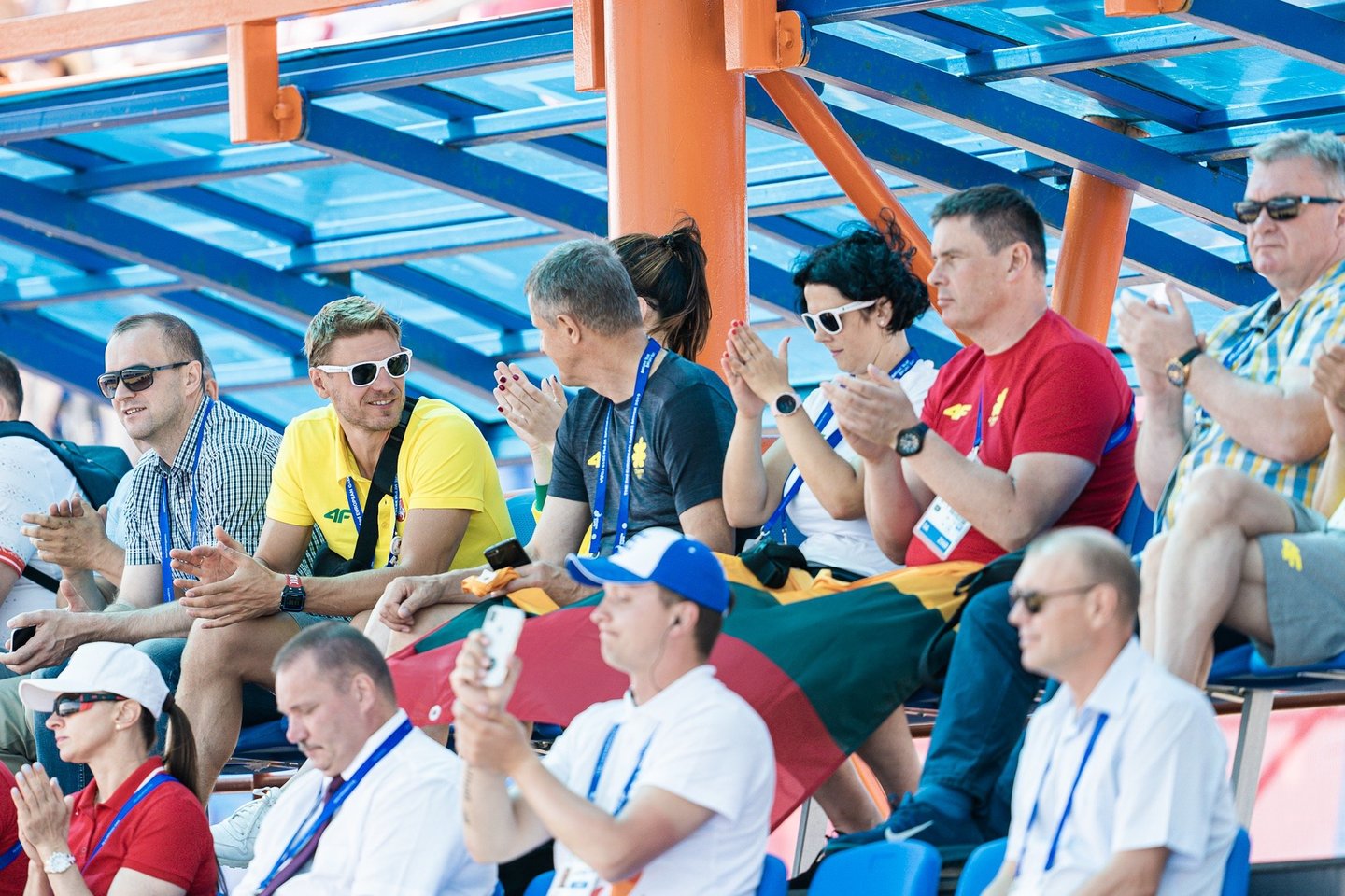 Lietuvos sportininkų palaikymo grupė Minske<br> V.Dranginio nuotr.